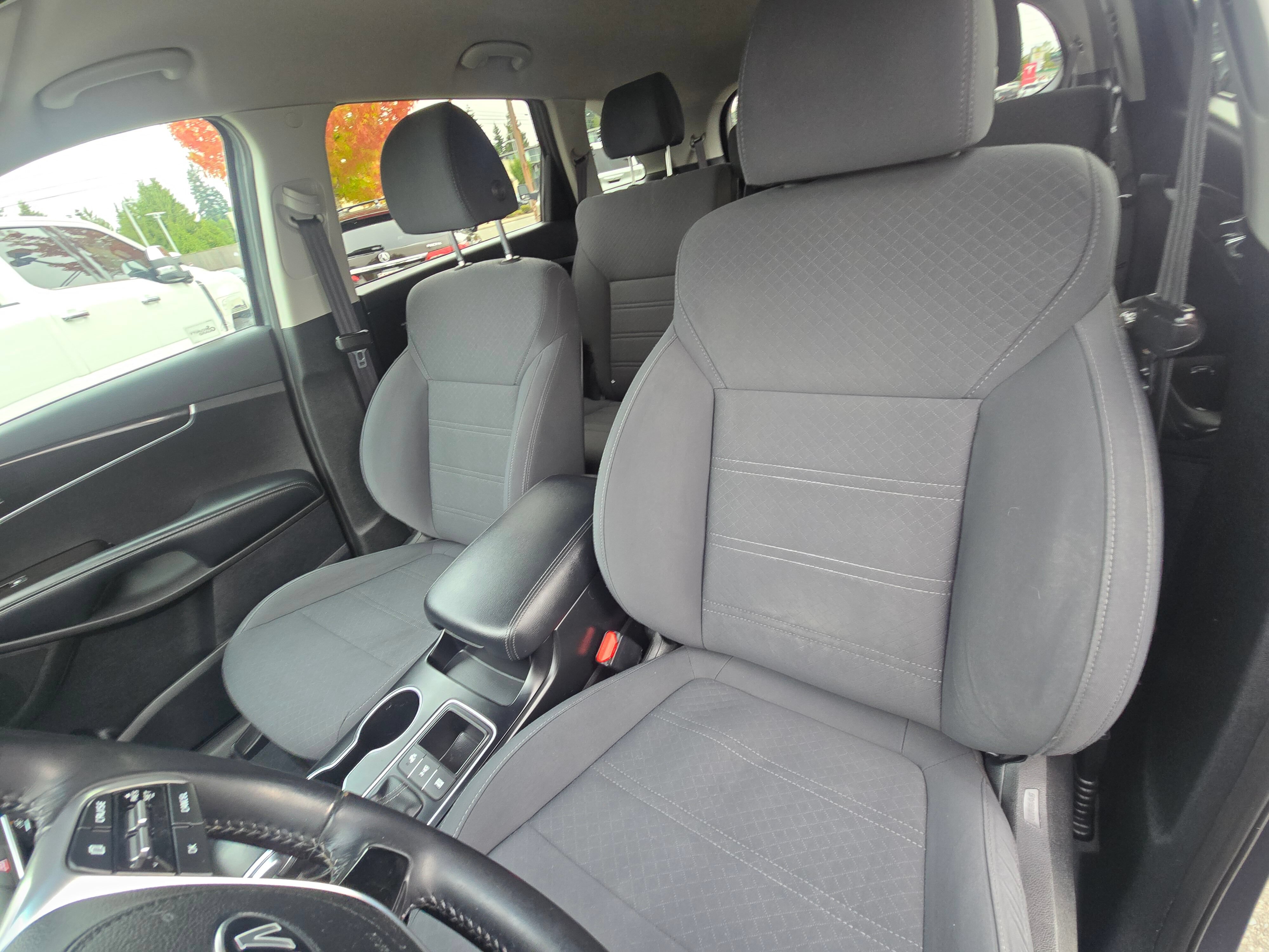 Used 2019 Kia Sorento AWD w/ LX Convenience Package image 22