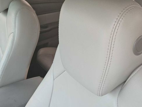 Used 2015 GMC Acadia SLT FWD image 13