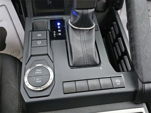 Used 2024 Toyota Tacoma SR5 image 19