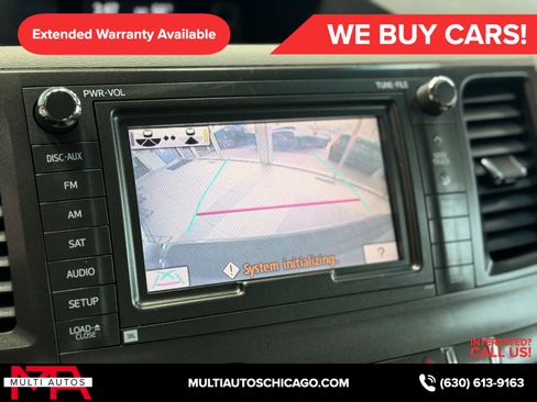 Used 2011 Toyota Sienna XLE image 22