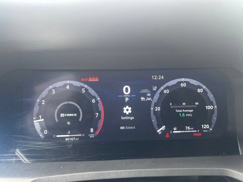 Used 2025 Toyota Tacoma TRD Sport AWD/4WD image 22
