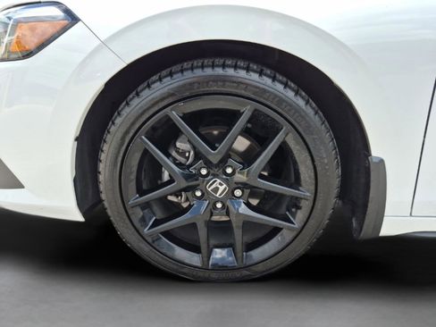 Certified 2023 Honda Civic Sport image 31