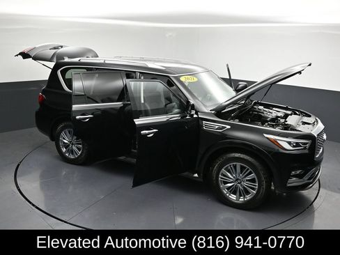 Used 2021 INFINITI QX80 Luxe w/ Cargo Package AWD/4WD image 31