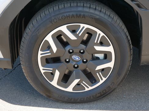 Certified 2025 Subaru Forester Premium w/ Convenience Package #1 AWD/4WD image 15