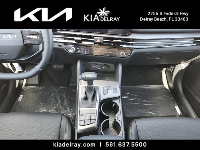 New 2026 Kia Sportage EX FWD image 13