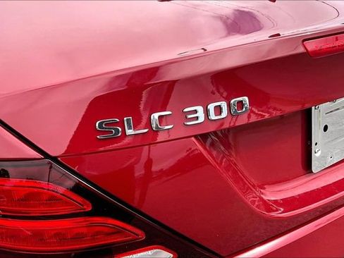 Used 2020 Mercedes-Benz SLC 300 SLC 300 image 20