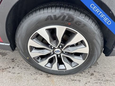 Certified 2025 Subaru Outback Limited AWD/4WD image 35