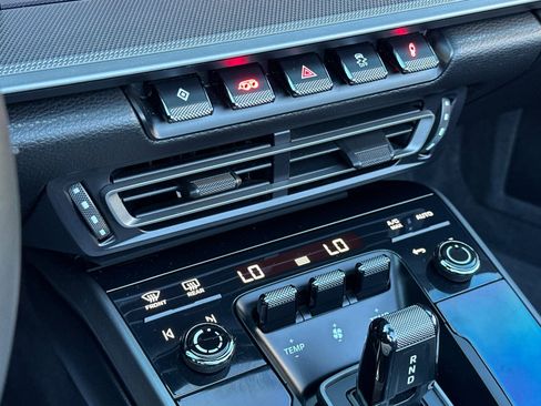 Used 2022 Porsche 911 Carrera S image 23