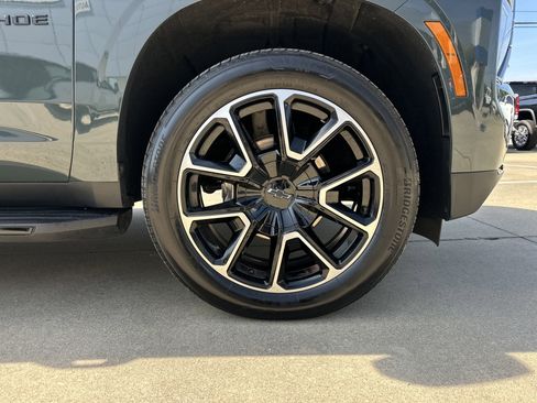 Certified 2025 Chevrolet Tahoe RST w/ Comfort Package AWD/4WD image 13