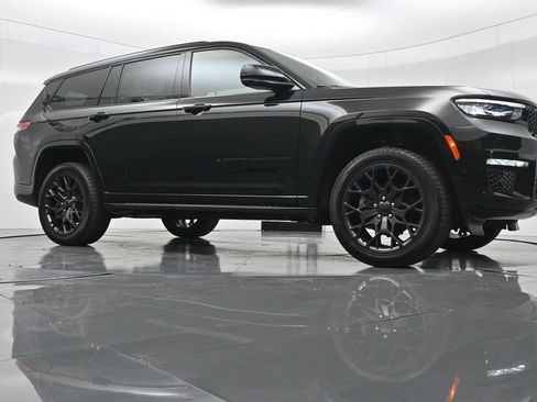 New 2025 Jeep Grand Cherokee L Summit image 42