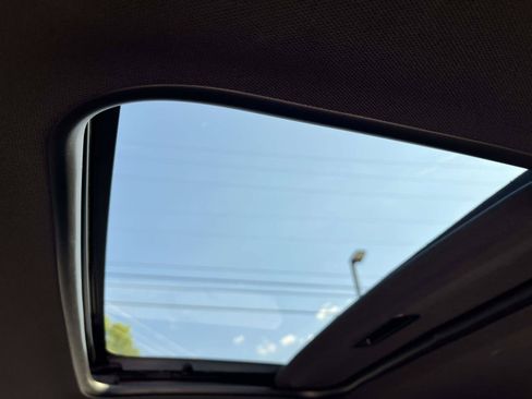 Used 2017 Chevrolet Camaro SS RWD image 17