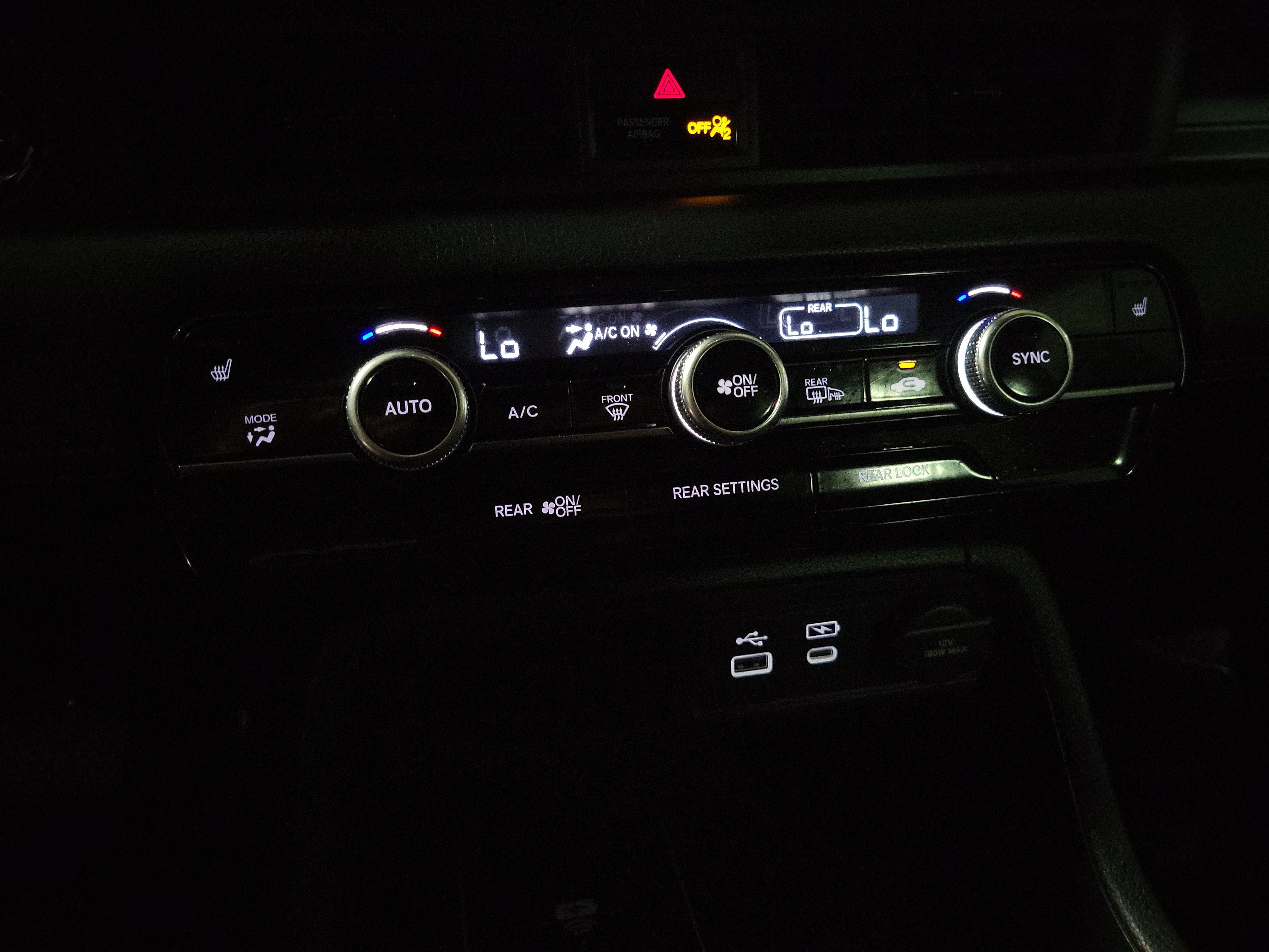 Used 2025 Honda Pilot TrailSport image 42