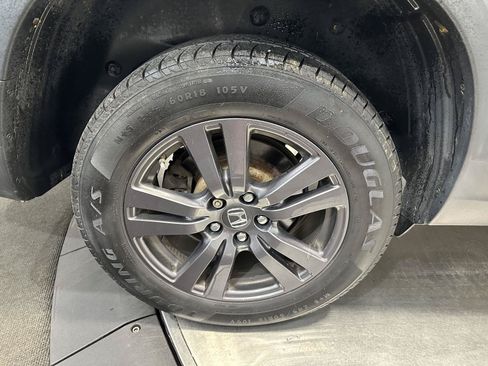 Used 2020 Honda Ridgeline Sport image 11