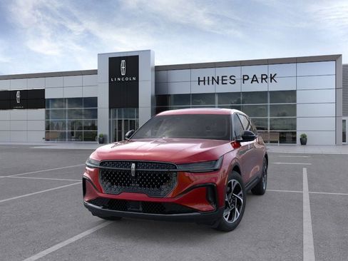 New 2026 Lincoln Nautilus Premier w/ Equipment Group 102A image 2