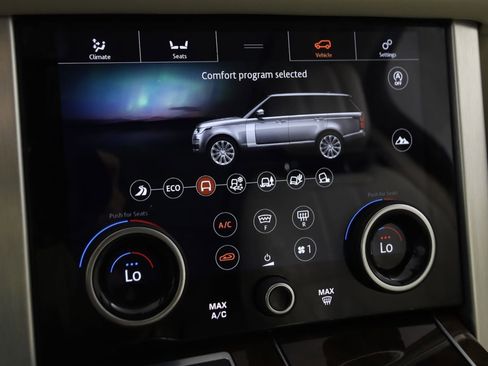 Used 2020 Land Rover Range Rover HSE image 33