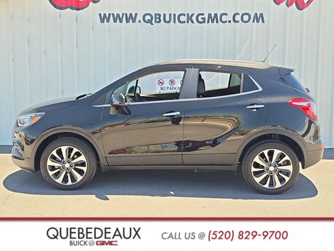 Used 2022 Buick Encore Preferred w/ Safety Package AWD/4WD image 4