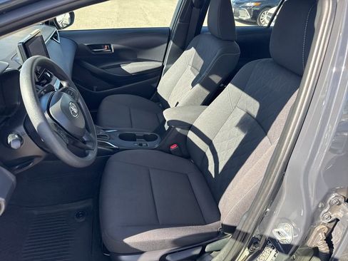 Used 2024 Toyota Corolla LE image 11