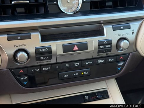 Used 2018 Lexus ES 350 w/ Navigation System Package image 22