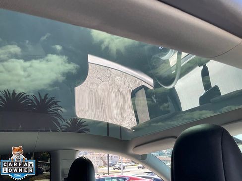 Used 2022 Tesla Model Y Performance image 58