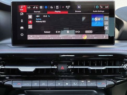 Used 2024 Dodge Hornet R/T image 9