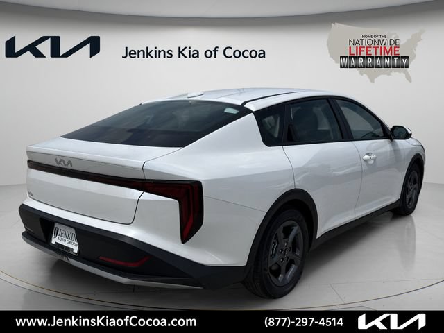 New 2026 Kia K4 FWD image 4