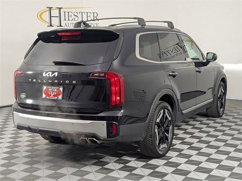Used 2024 Kia Telluride S image 7