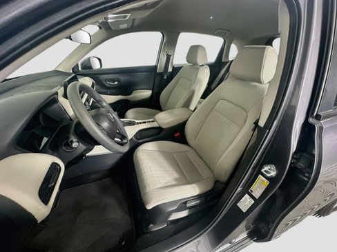 Used 2025 Honda HR-V LX image 13