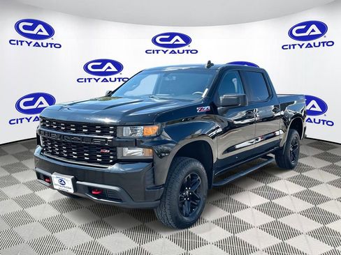 Used 2019 Chevrolet Silverado 1500 Custom Trail Boss w/ Custom Convenience Package image 9