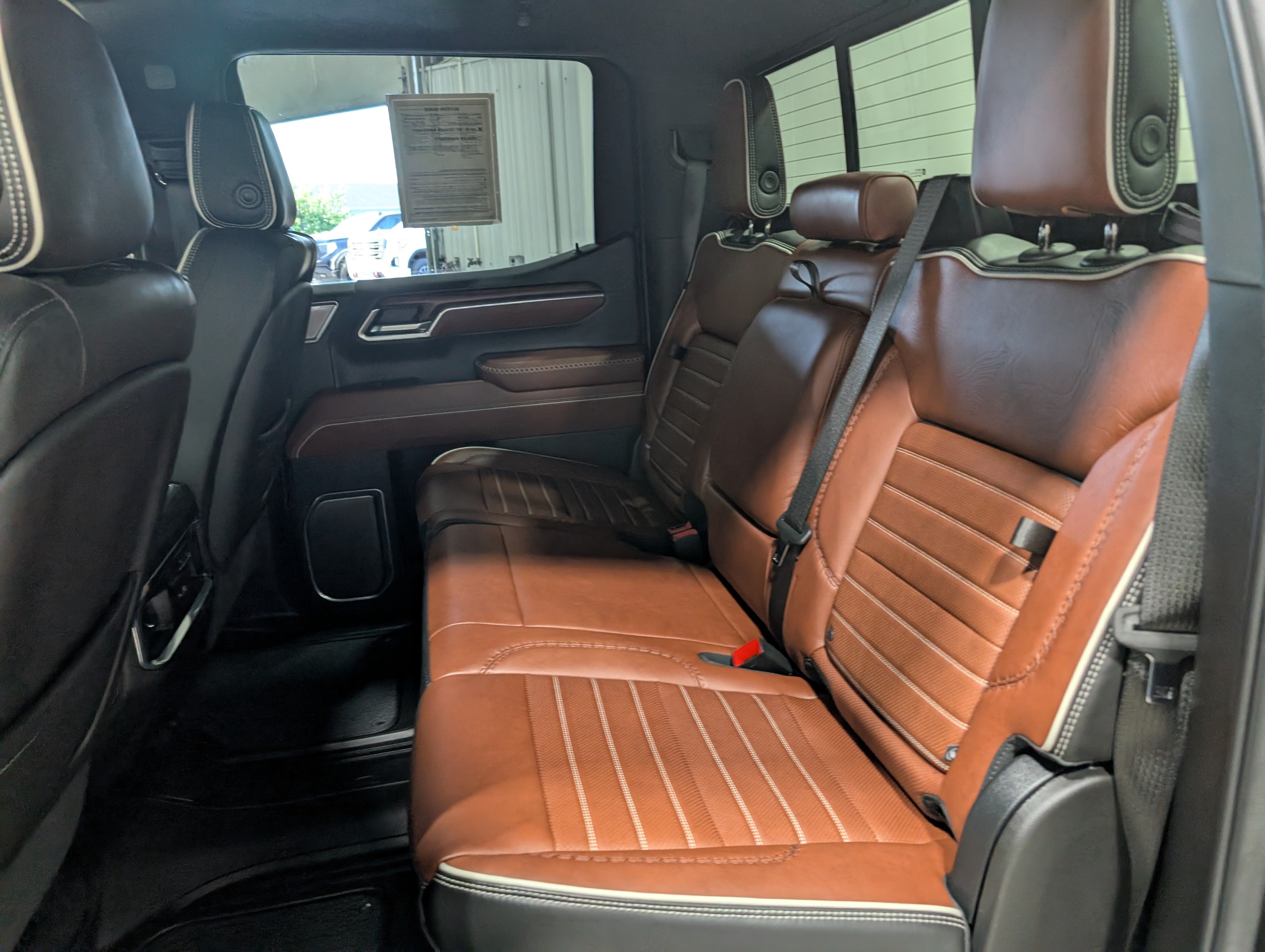 Used 2025 GMC Sierra 1500 Denali Ultimate AWD/4WD image 18