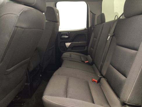 Used 2018 Chevrolet Silverado 1500 LT w/ Trailering Package AWD/4WD image 18