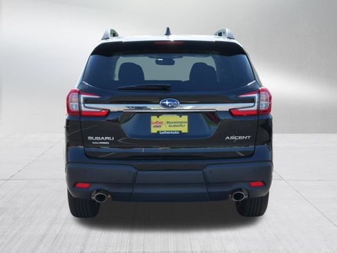 Used 2025 Subaru Ascent Premium AWD/4WD image 6