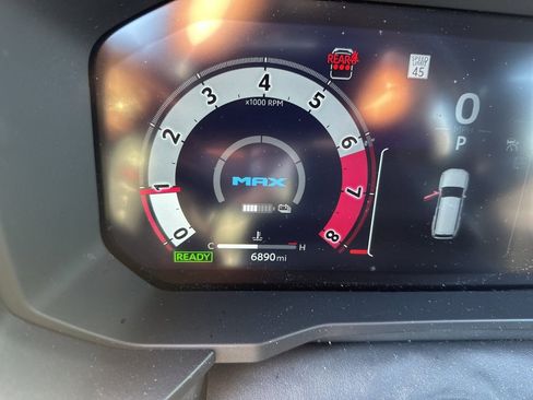 Used 2025 Toyota Land Cruiser image 3