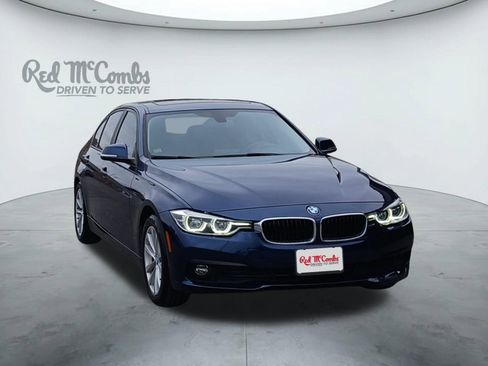 Used 2018 BMW 320i Sedan image 7
