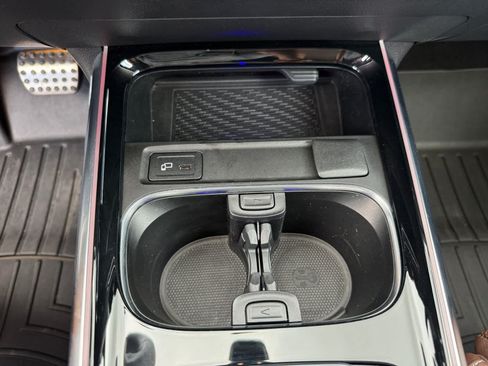 Certified 2021 Mercedes-Benz GLA 250 4MATIC image 20