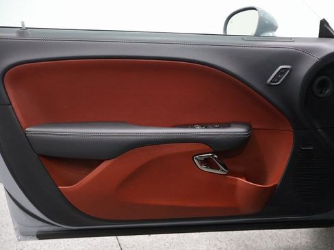 Used 2022 Dodge Challenger SRT Hellcat image 12