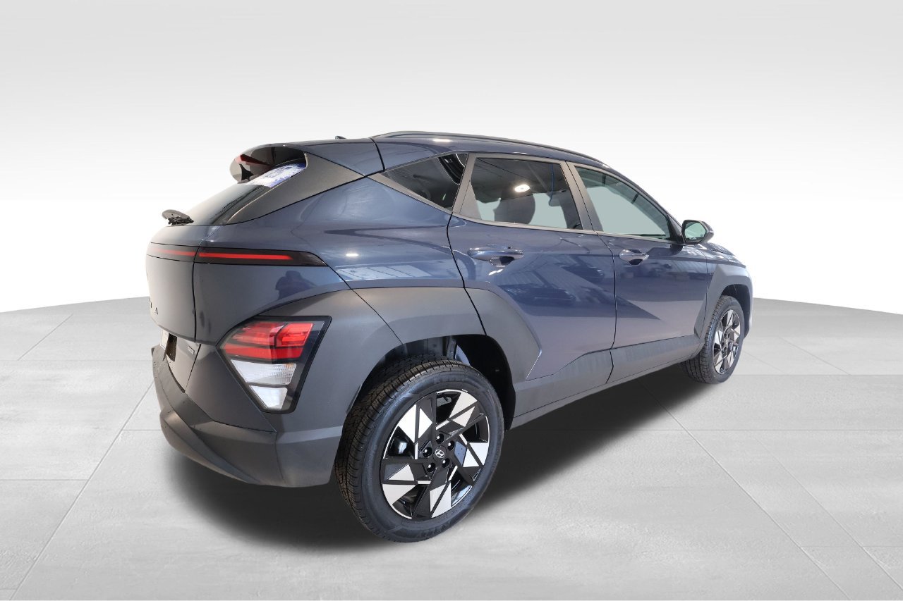 Used 2025 Hyundai Kona SEL AWD/4WD image 4