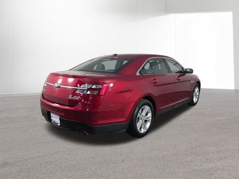 Used 2017 Ford Taurus SEL image 12