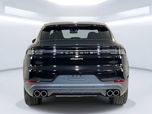 New 2026 Porsche Cayenne Coupe AWD/4WD image 8