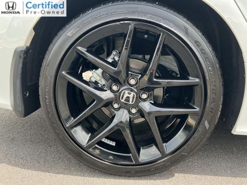 Certified 2025 Honda Civic Sport image 17
