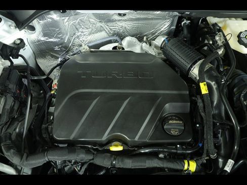 New 2026 Chevrolet Trax RS w/ Driver Confidence Package FWD image 16
