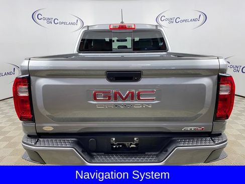 Certified 2024 GMC Canyon AT4 AWD/4WD image 6