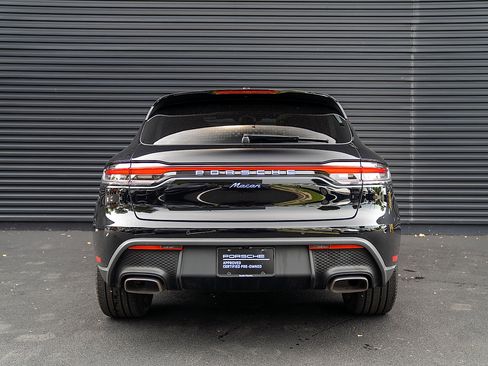 Used 2026 Porsche Macan AWD/4WD image 29