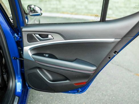 Used 2024 Genesis G70 2.5T w/ Sport Prestige Package image 15