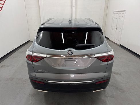 Used 2024 Buick Enclave Premium image 10
