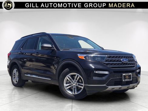 Used 2023 Ford Explorer XLT w/ Equipment Group 202A RWD image 1