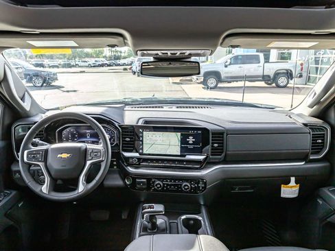 Used 2025 Chevrolet Silverado 1500 LTZ w/ LTZ Convenience Package II image 10