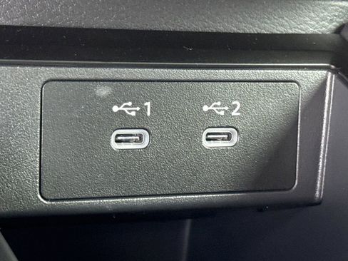 Certified 2025 Nissan Kicks SR AWD/4WD image 32