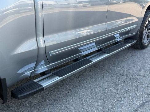 Certified 2026 Chevrolet Silverado 1500 High Country AWD/4WD image 15