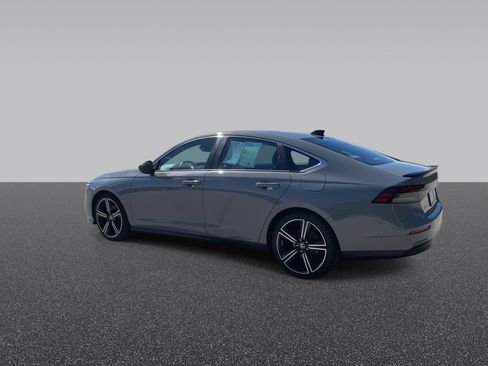 Used 2023 Honda Accord Sport image 7
