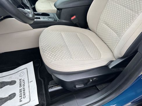 Used 2020 Ford Escape SE Sport image 26